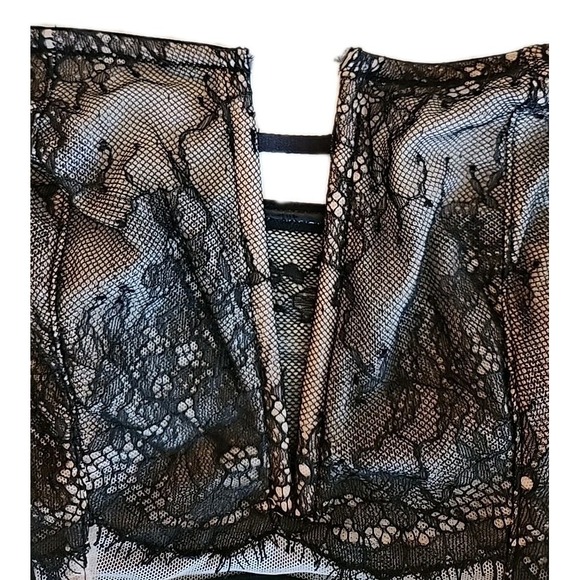 Victoria's Secret Corset Top Sz S Black Mesh Lace Lined Whimsigoth Fairy Grunge - Picture 3 of 12